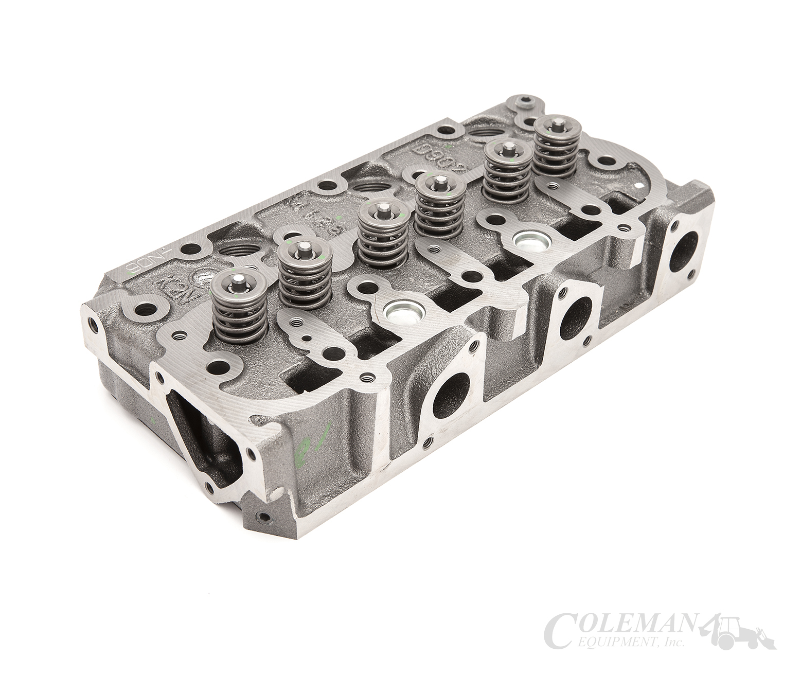 Kubota Complete Cylinder Head Kit for D902-E4B Engines (1J025