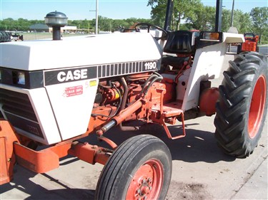 Case 1190 2WD Tractor