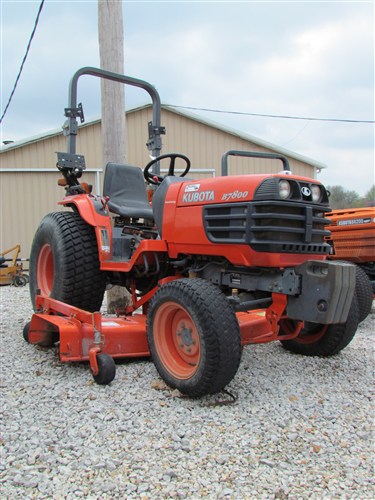 Kubota B7800HSD