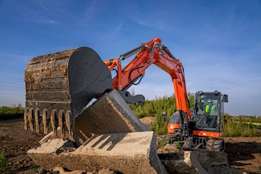 Kubota KX080-5 Excavator