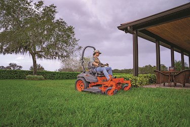 Kubota Z422KWNC-54 54" 400 Series Zero-Turn Mower